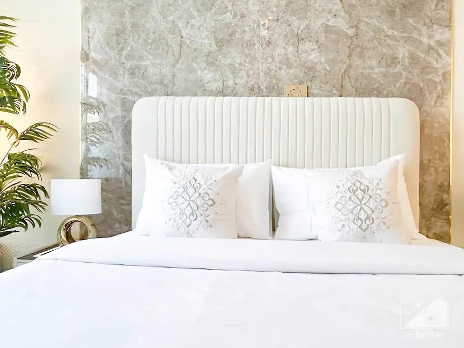 Apartment Sleek Studio In Azizi Riviera With Modern Comforts Dubai